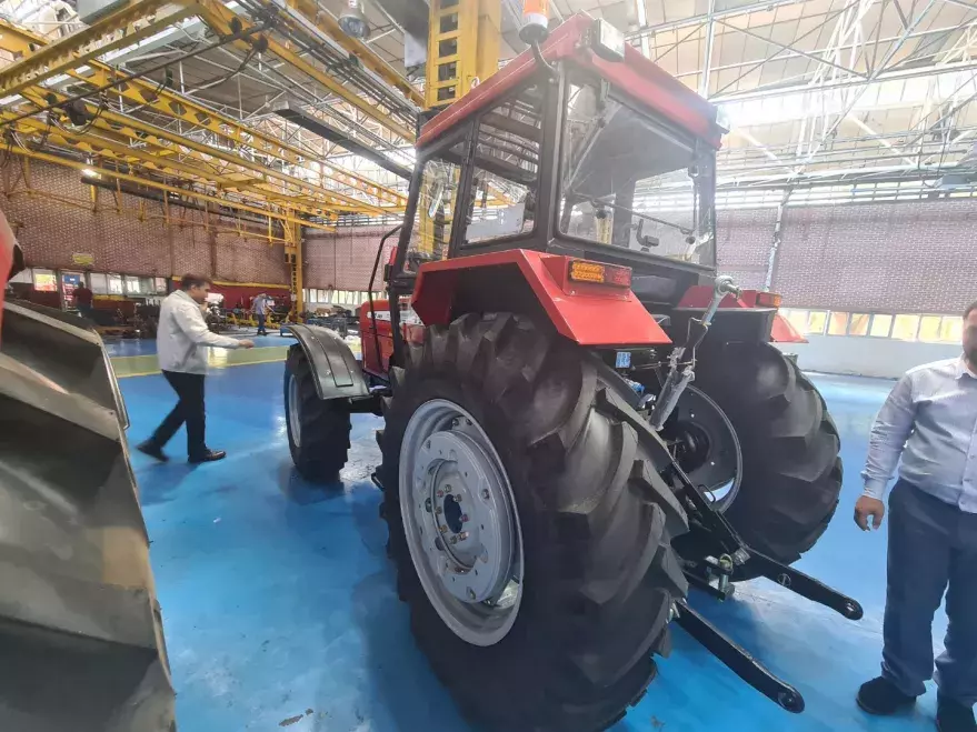Трактор ITM 399 4WD