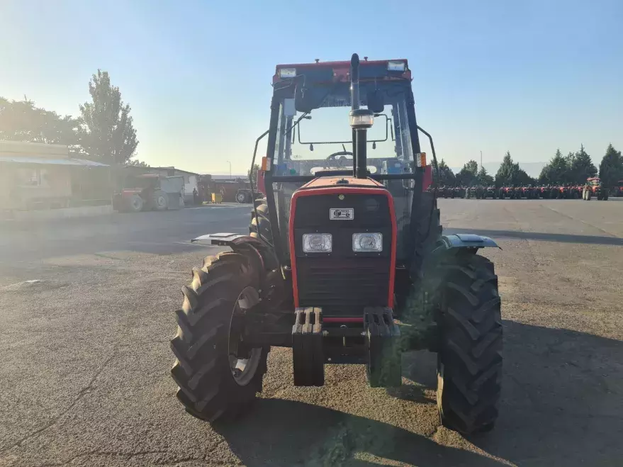Трактор ITM 800 4WD