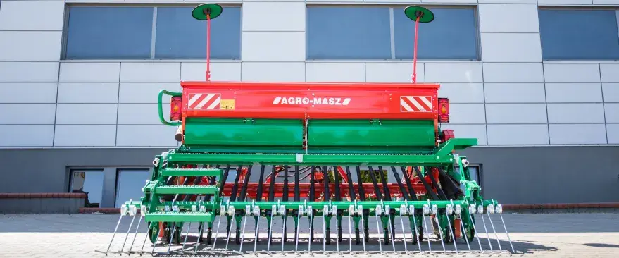 Сеялка зерновая AgroMASZ SR 