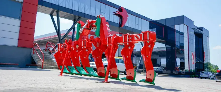 Глубокорыхлитель AgroMASZ DURO_I 