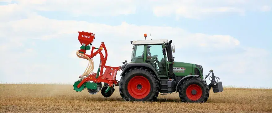 Подсеиватель трав, пневматический AgroMASZ SP