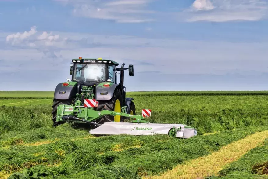 Косилка навесная XT, центральное крепление бруса, PerfectCUT, профессиональная серия