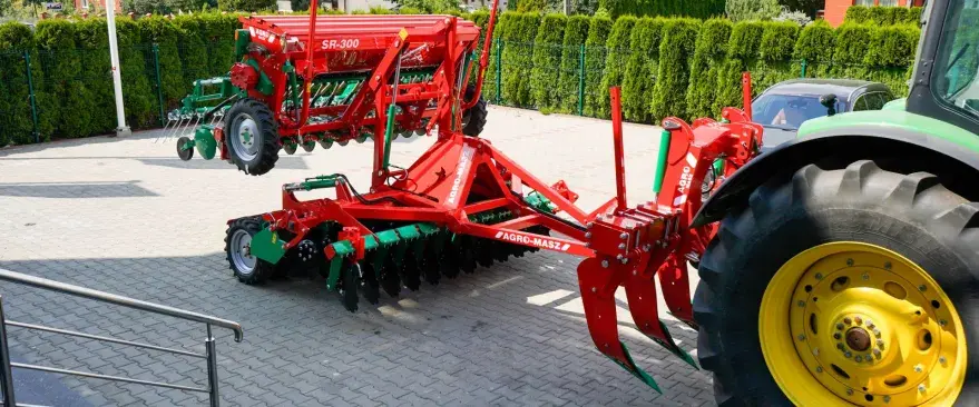 Глубокорыхлитель AgroMASZ DURO_I 
