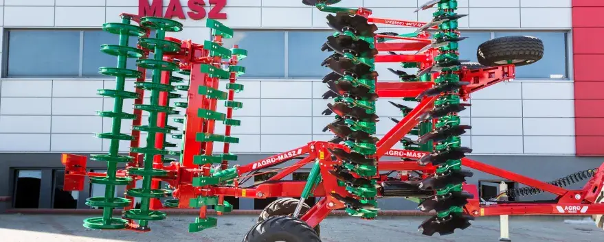 Борона дисковая полунавесная тяжелая AgroMASZ BTCH 