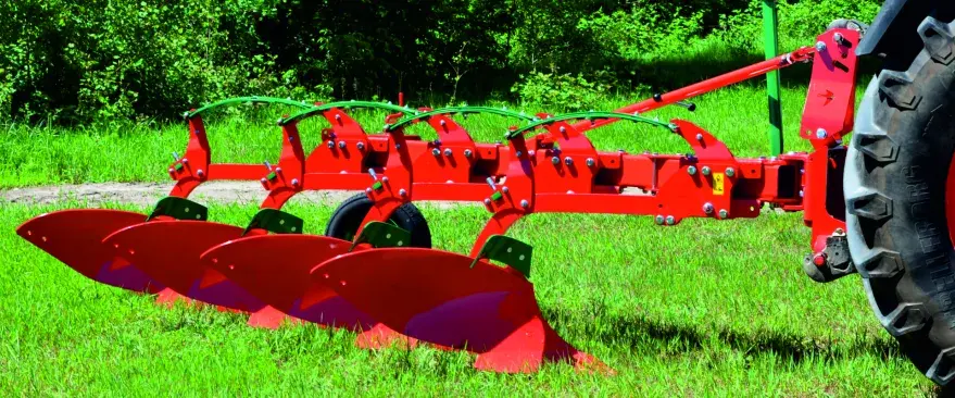 Плуг загонный (однобалочный) с рессорной защитой AgroMASZ PJR 
