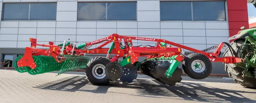 Борона дисковая полунавесная тяжелая AgroMASZ BTCH 
