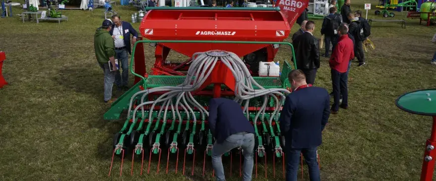 Сеялка зерновая пневматическая AgroMASZ AQUILA 