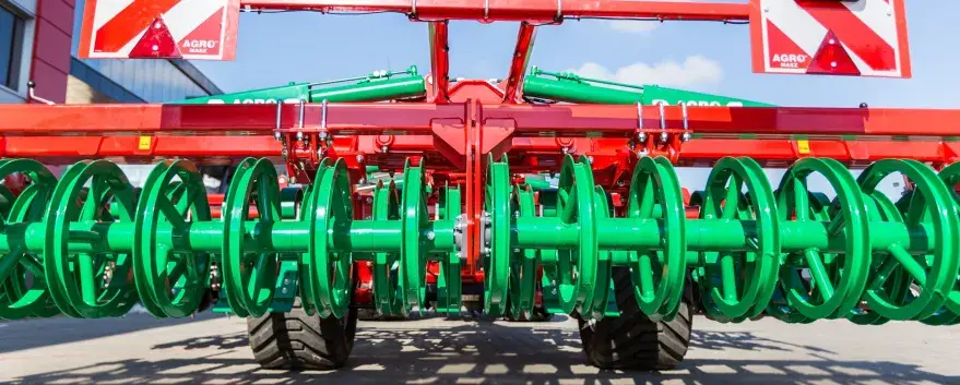 Борона дисковая полунавесная тяжелая AgroMASZ BTCH 