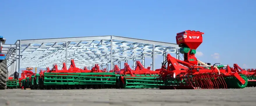 Культиватор для лугов и пастбищ AgroMASZ GRASS 300